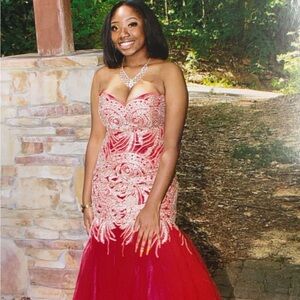 Elegant Red Strapless Gown